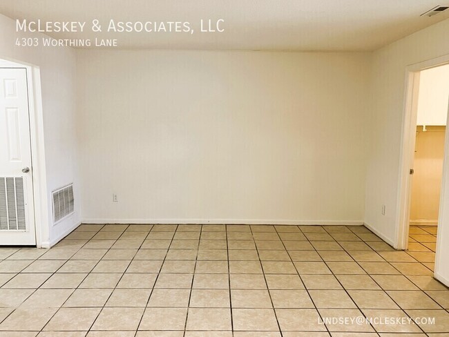 4303 Worthing Ln in Chesapeake, VA - Building Photo - Building Photo