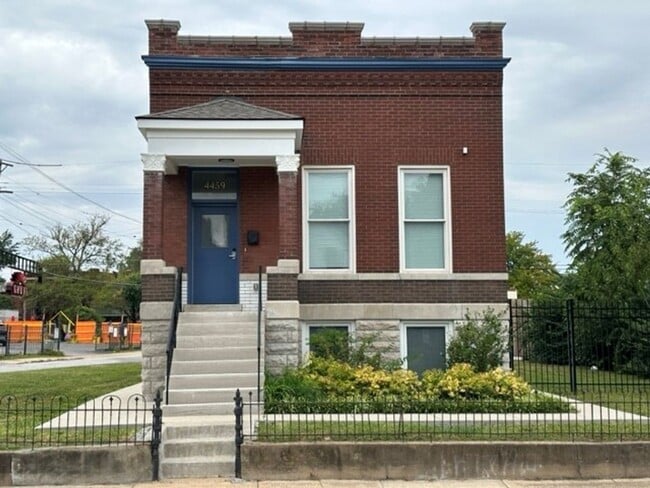 4344 Shaw Blvd in St. Louis, MO - Building Photo - Building Photo