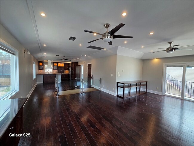 property at 102 E 5th St