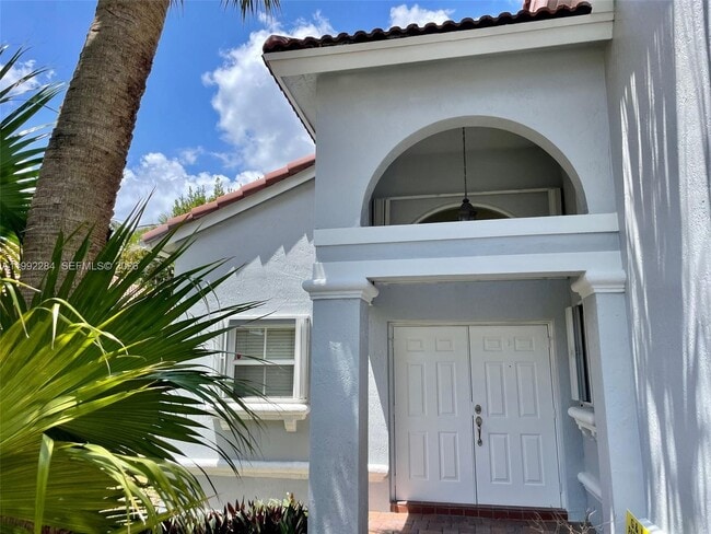 5002 SW 35th Terrace in Fort Lauderdale, FL - Building Photo - Building Photo