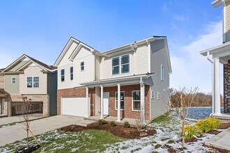 112 Lambert Fld in Nicholasville, KY - Building Photo - Building Photo