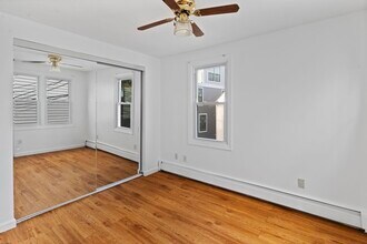 202 W 6th St, Unit 202 in Boston, MA - Building Photo - Building Photo