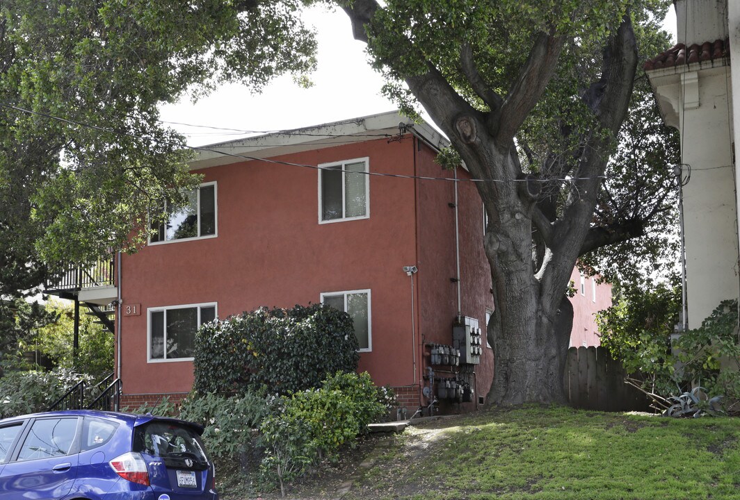 31 Croxton Ave in Oakland, CA - Foto de edificio