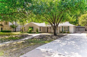 3727 W Biddison St in Fort Worth, TX - Building Photo - Building Photo