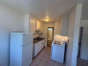 1940 Quincy St in Bakersfield, CA - Building Photo - Building Photo