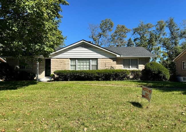 property at 271 Malabu Dr