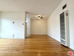 1346 Cochran Ave in Los Angeles, CA - Building Photo - Building Photo