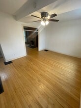 323 N 8th Ave W in Duluth, MN - Building Photo - Building Photo