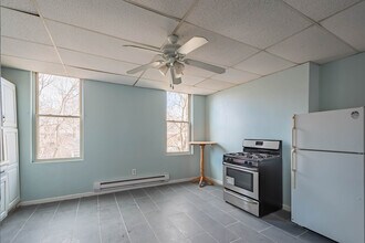 5139 Carnegie St in Pittsburgh, PA - Building Photo - Building Photo