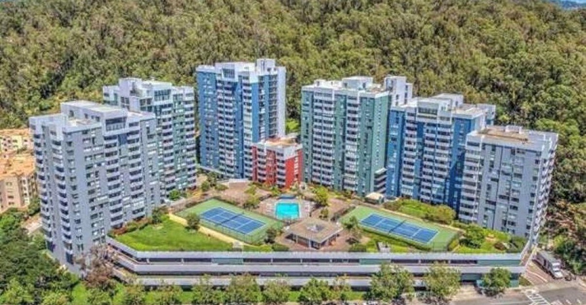 555 Pierce St, Unit 1042 in Albany, CA - Building Photo