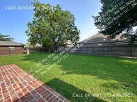 1400 Jefferson Dr photo'