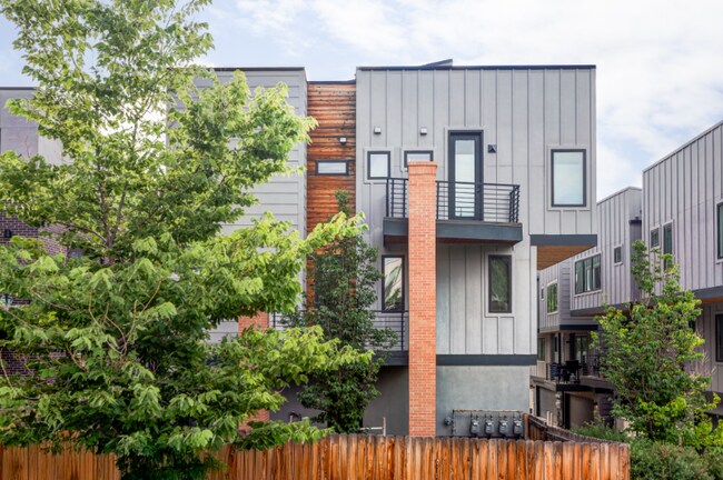 1252 Newton St in Denver, CO - Building Photo - Building Photo