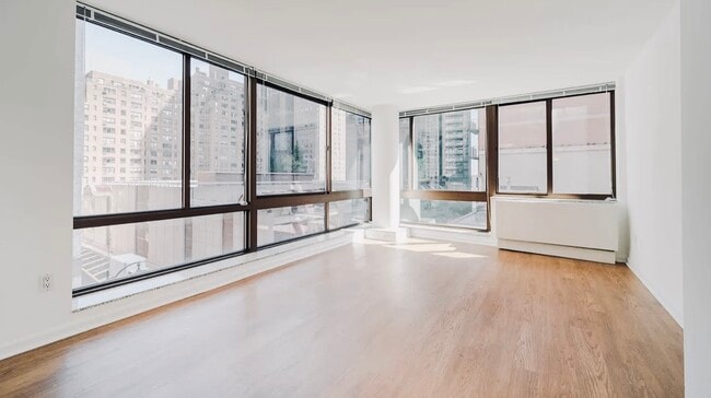 524 9th Ave, Unit 803 in New York, NY - Foto de edificio - Building Photo