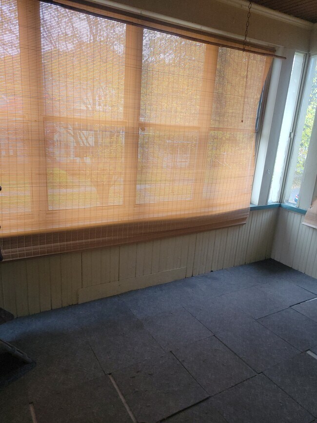 469 Maplewood Ave in Rochester, NY - Building Photo - Building Photo