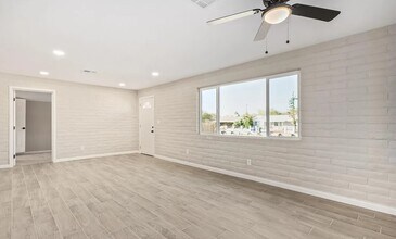 326 E Linden St in Tucson, AZ - Foto de edificio - Building Photo
