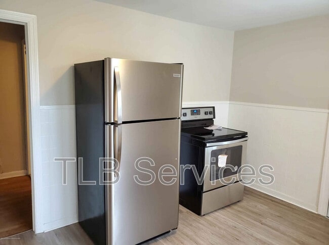 1310 Pittston Ave in Scranton, PA - Building Photo - Building Photo