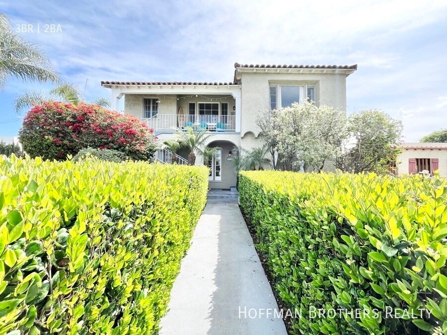 1600 S Orange Dr in Los Angeles, CA - Building Photo