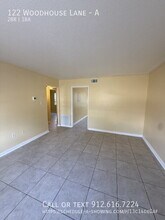 122 Woodhouse Ln in Savannah, GA - Building Photo - Building Photo