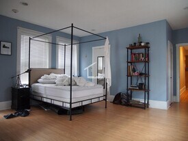 1169 Commonwealth Ave, Unit 1 in Boston, MA - Building Photo