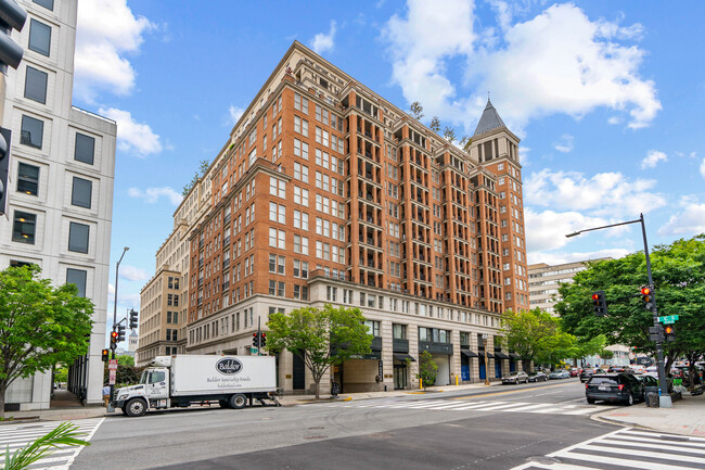 The Pennsylvania in Washington, DC - Building Photo - Building Photo