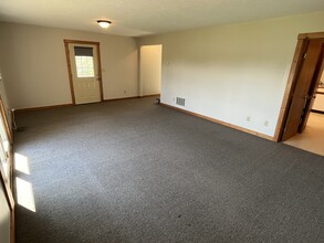 6346 Avanelle Dr, Unit A in Athens, OH - Building Photo - Building Photo