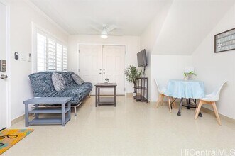 922 21st Ave in Honolulu, HI - Building Photo - Building Photo