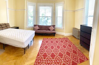 205 Washington Ave, Unit 205W-1 in Providence, RI - Foto de edificio - Building Photo