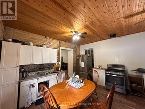 416 Simcoe St in London, ON - Building Photo - Building Photo