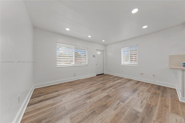 5727 SW 3rd St in Miami, FL - Building Photo - Building Photo