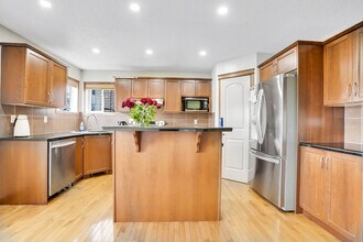 94 Taralake Way NE in Calgary, AB - Building Photo - Building Photo