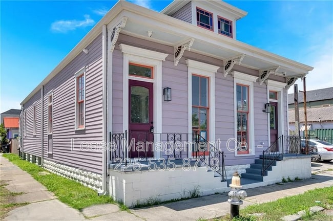 property at 1800 Franklin Ave
