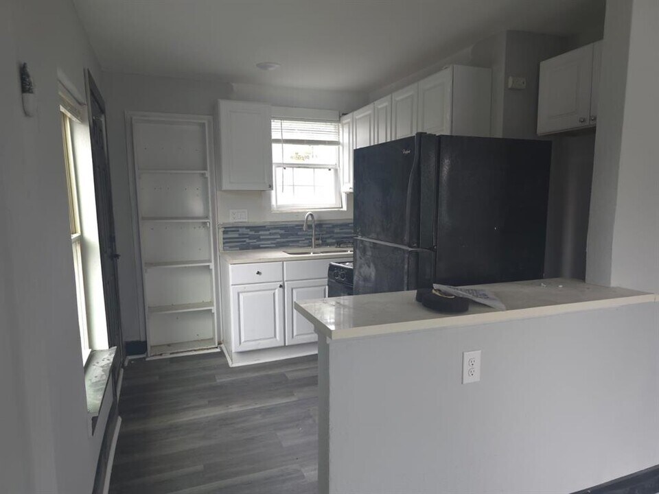 1313 10th St in Galena Park, TX - Building Photo