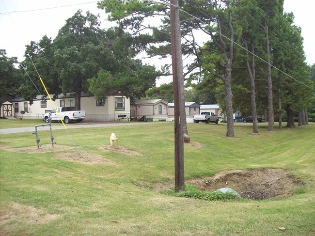 TRAILS END MOBILE HOME PARK in Catoosa, OK - Building Photo - Building Photo