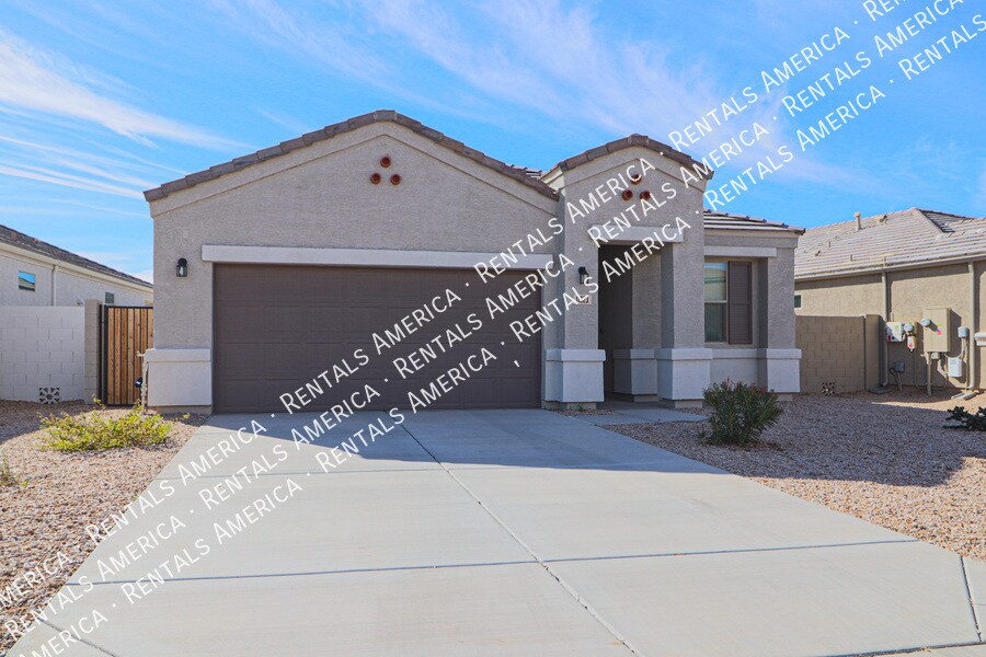 11323 E Verbina Ln in Florence, AZ - Building Photo