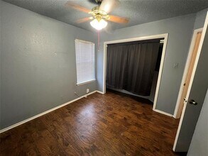 1509 N Grant Dr in Sherman, TX - Building Photo - Building Photo