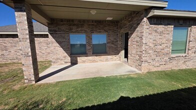 2504 Beachwood St in Midland, TX - Building Photo - Building Photo
