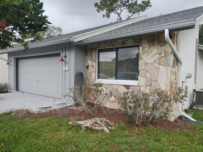 property at 26 Golfview Ct