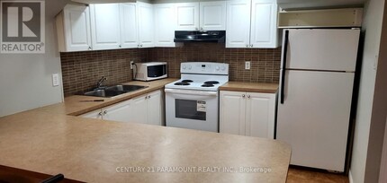 7153 Tabbyman Walk in Mississauga, ON - Building Photo - Building Photo