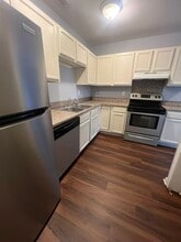 517 W Market St, Unit 517-K in Graham, NC - Building Photo - Building Photo