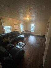 24 Custer St in Buffalo, NY - Building Photo - Building Photo