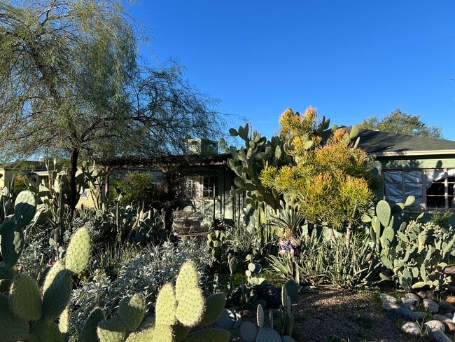 2232 N Evergreen St in Phoenix, AZ - Building Photo - Building Photo