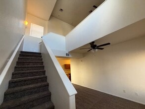 68 Brown Swallow Way in Henderson, NV - Building Photo - Building Photo