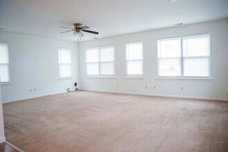 829 Shore Dr in Edgewater, MD - Building Photo - Building Photo