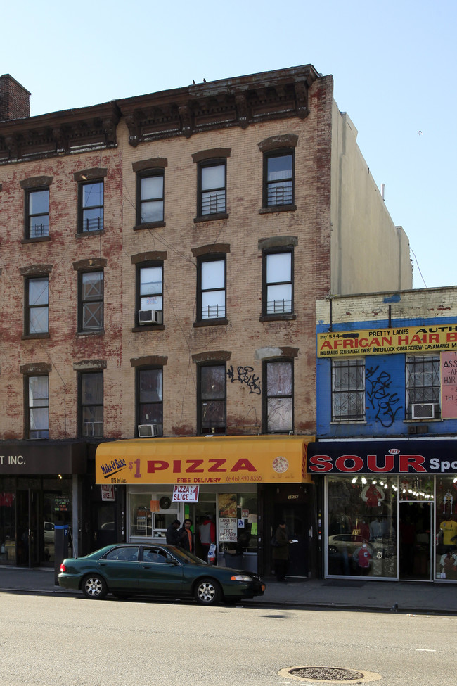 1976 Third Ave in New York, NY - Building Photo - Building Photo