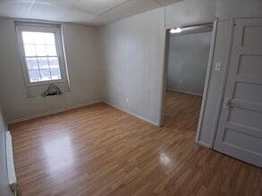 126 E Main St in Front Royal, VA - Building Photo - Building Photo