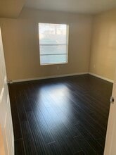 2300 E Silverado Ranch Blvd, Unit 1017 in Las Vegas, NV - Building Photo - Building Photo