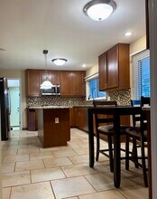 6493 Thorncrest Dr in Bloomfield Hills, MI - Building Photo - Building Photo