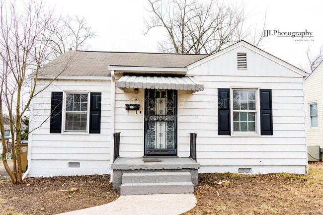 property at 716 E Oldham Ave