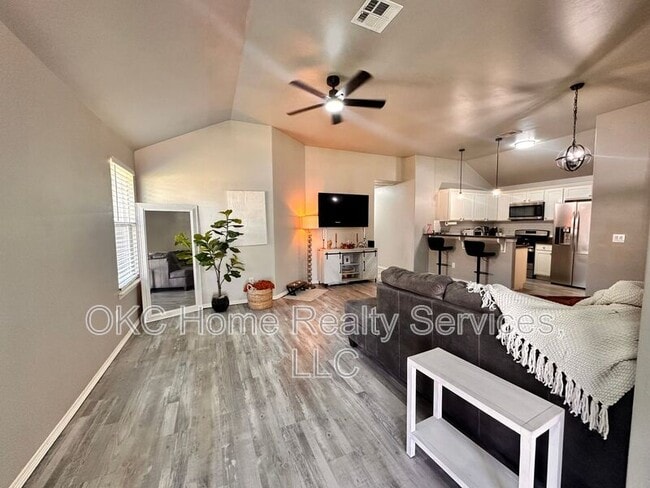 4122 Bonaparte Blvd in Midwest City, OK - Building Photo - Building Photo