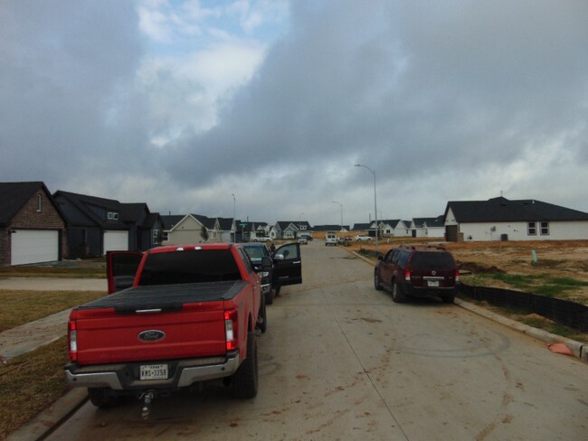 31627 Featherstone Trl in Fulshear, TX - Building Photo - Building Photo